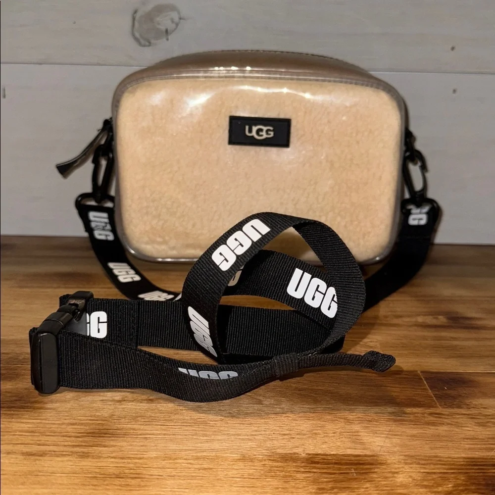 UGG JANEY II CLEAR SHEEPSKIN CROSSBODY BAG WITH MULTIWAY STRAP - Picture 2 of 10